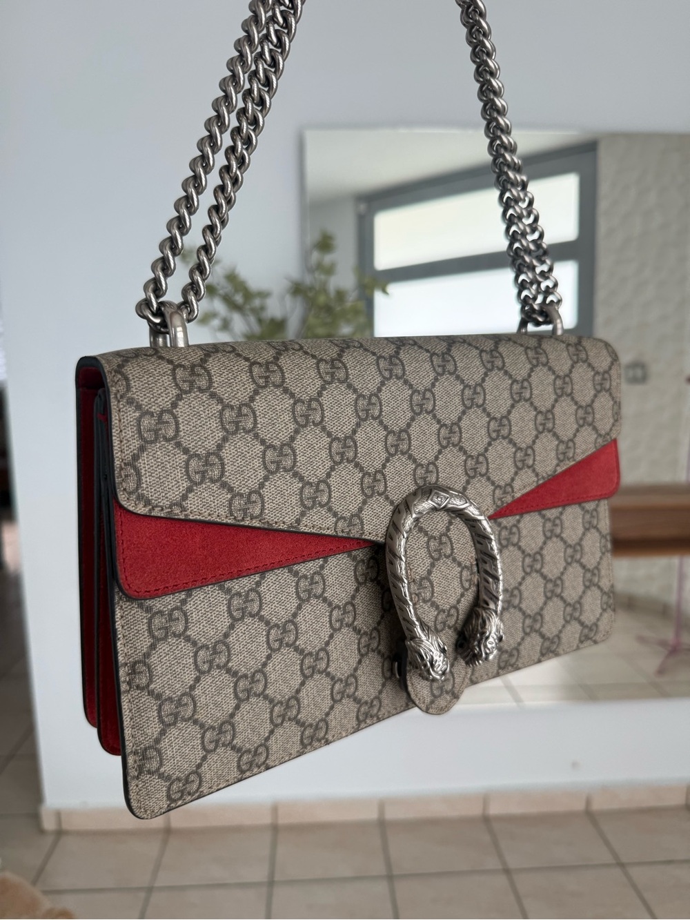 Gucci  GG Dionysus Supreme Shoulder Bag with Red Accents COA INCLUDED & Dust Bag
